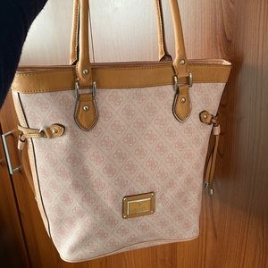 Guess shoulder bag